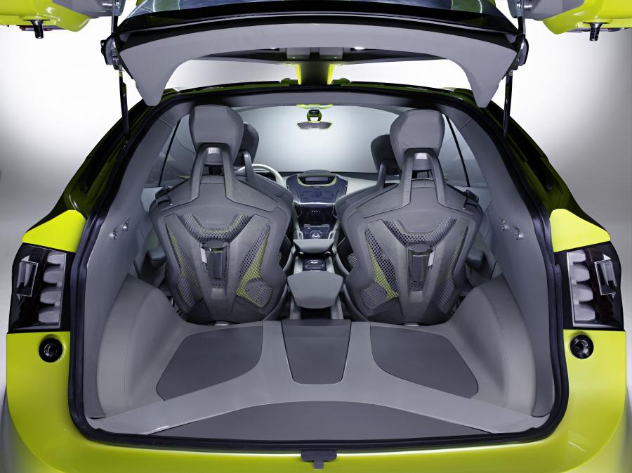  Ford iosis Max Concept 2009 года  (фото 44 из 45)